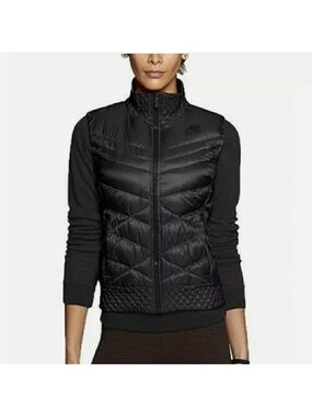 Nike Cascade 550 Down Vest  Women’s Black Size Small 541414–011 Style